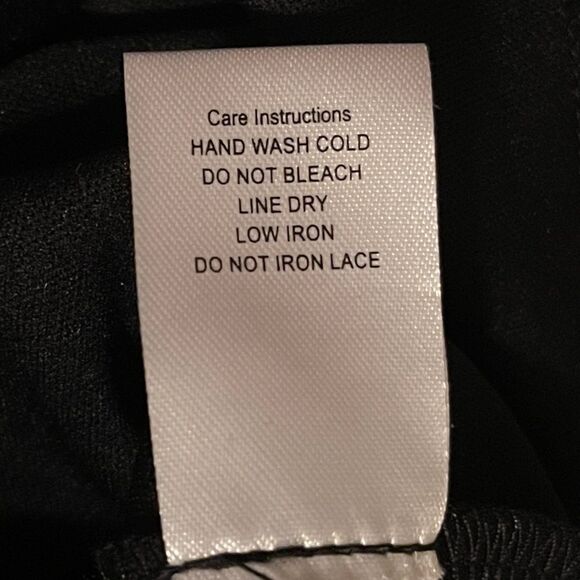 Body-con Honey & Rosie Dress - Picture 8 of 13